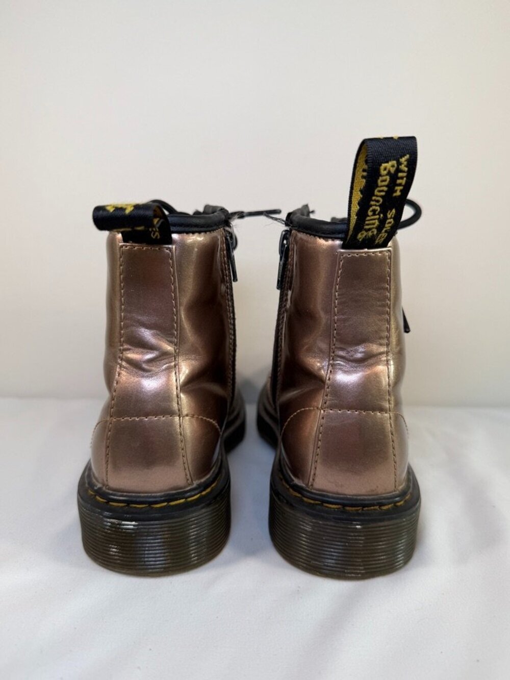 Dr DOC Martens 1460 Metallic Rose Gold Boots Girls US 2 - Picture 5 of 10